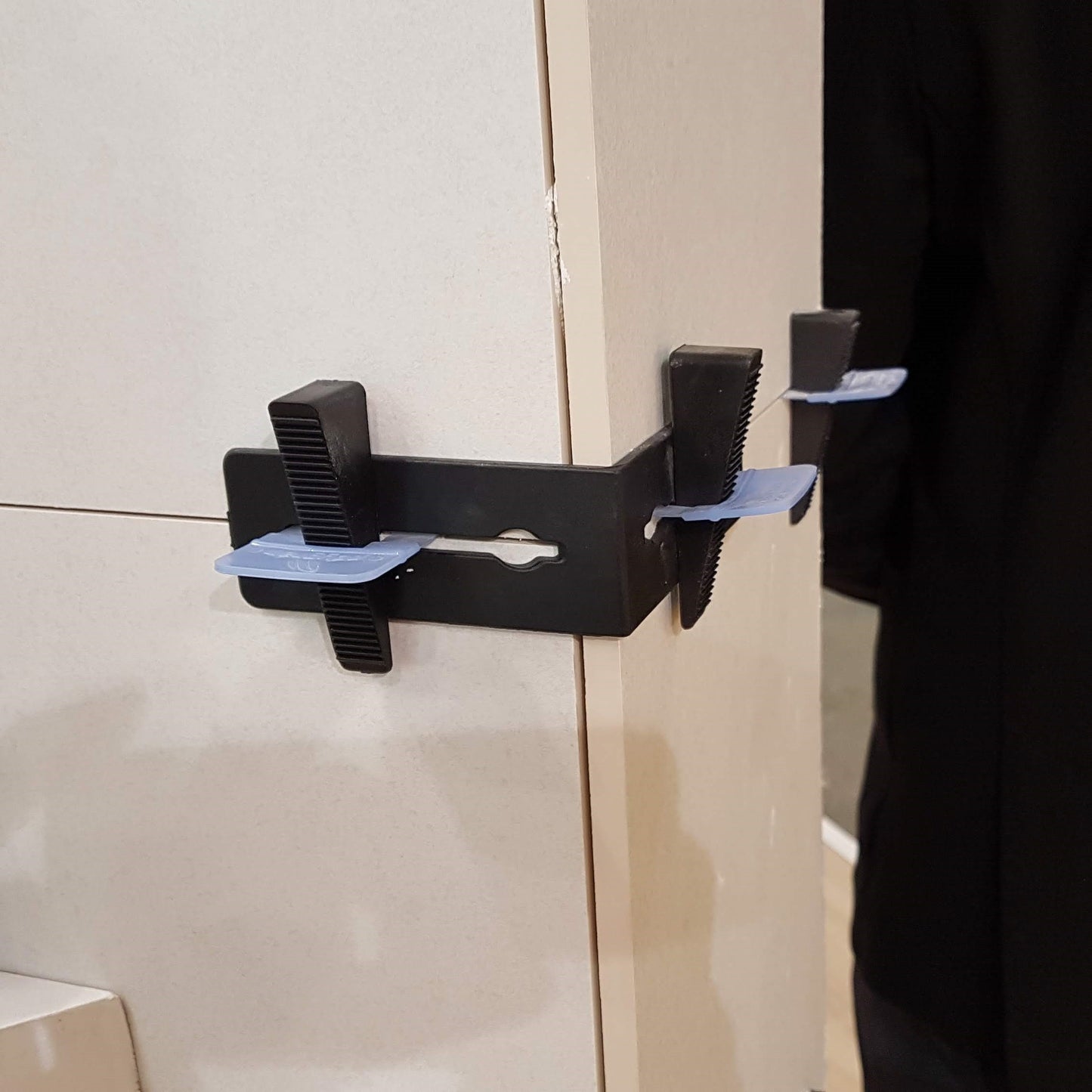 Leveling Bracket
